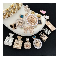 Luxury Hot Sell Lady Style Designer Shoes Decoration The Bottle Series Clog Shoes Accessories Fit Hole Sandal Clog Charms