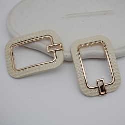 Elegant Gold-plated Zinc Alloy Shoe Buckle White Patterned Factory Direct Continuous Use Clothing Decoration Removable Metal