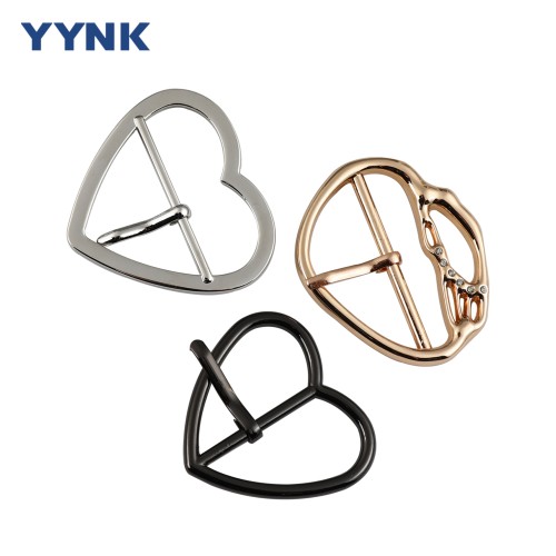 Elegant Fashion Heart Shape Metal Belt Buckle Custom Zinc Alloy Adjustable Pin Buckle Hardware Accessories For Women Shoes Dress
