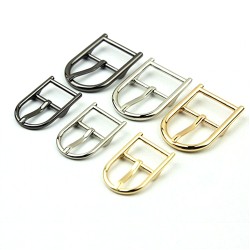 Classic Shield Shape Zinc Alloy Metal Pin Buckle Professional Fashion Accessory Belts Buckle Shoes Bags Plating Technique