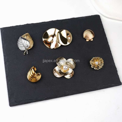 Factory Custom Logo Brand Irregular Ring Decoration Buckle For Womens Swimwear Shoes Dress Metal Pin Zinc Alloy Belt Buckle